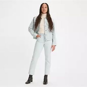 Wedgie Straight Fit Women's Jeans